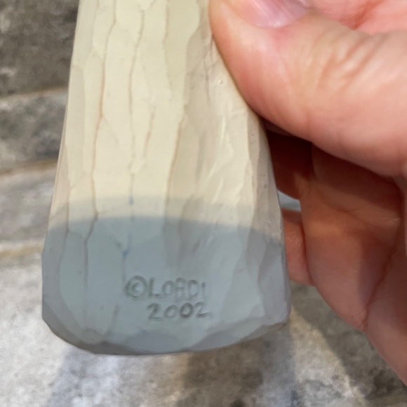 ❤️ DEMDACO WILLOW TREE ANGELS EMBRACE HOLD CLOSE THAT WHICH WE HOLD DEAR… - Picture 5 of 6